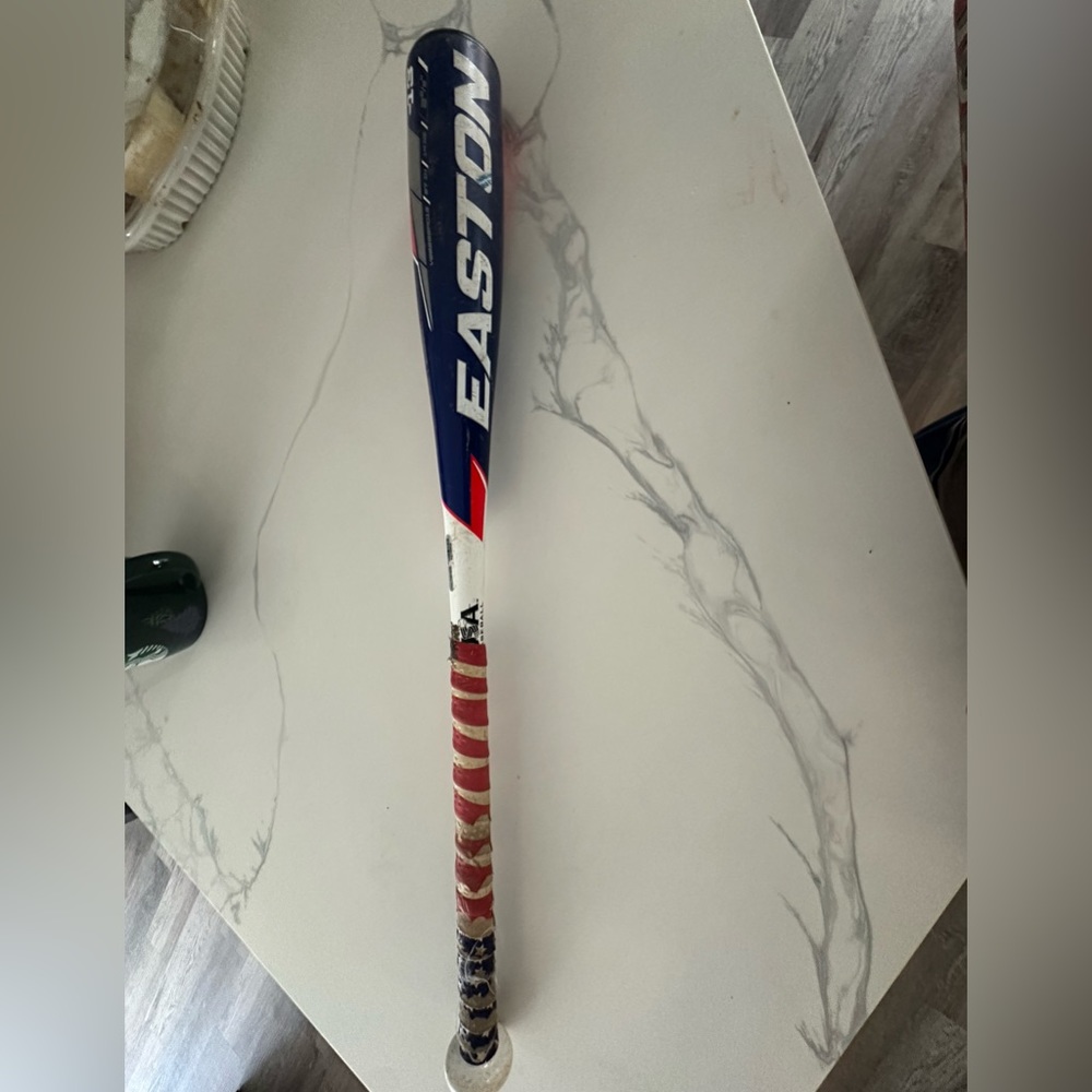 Easton bat 27